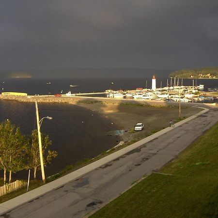 Motel Royal Cabano Luaran gambar