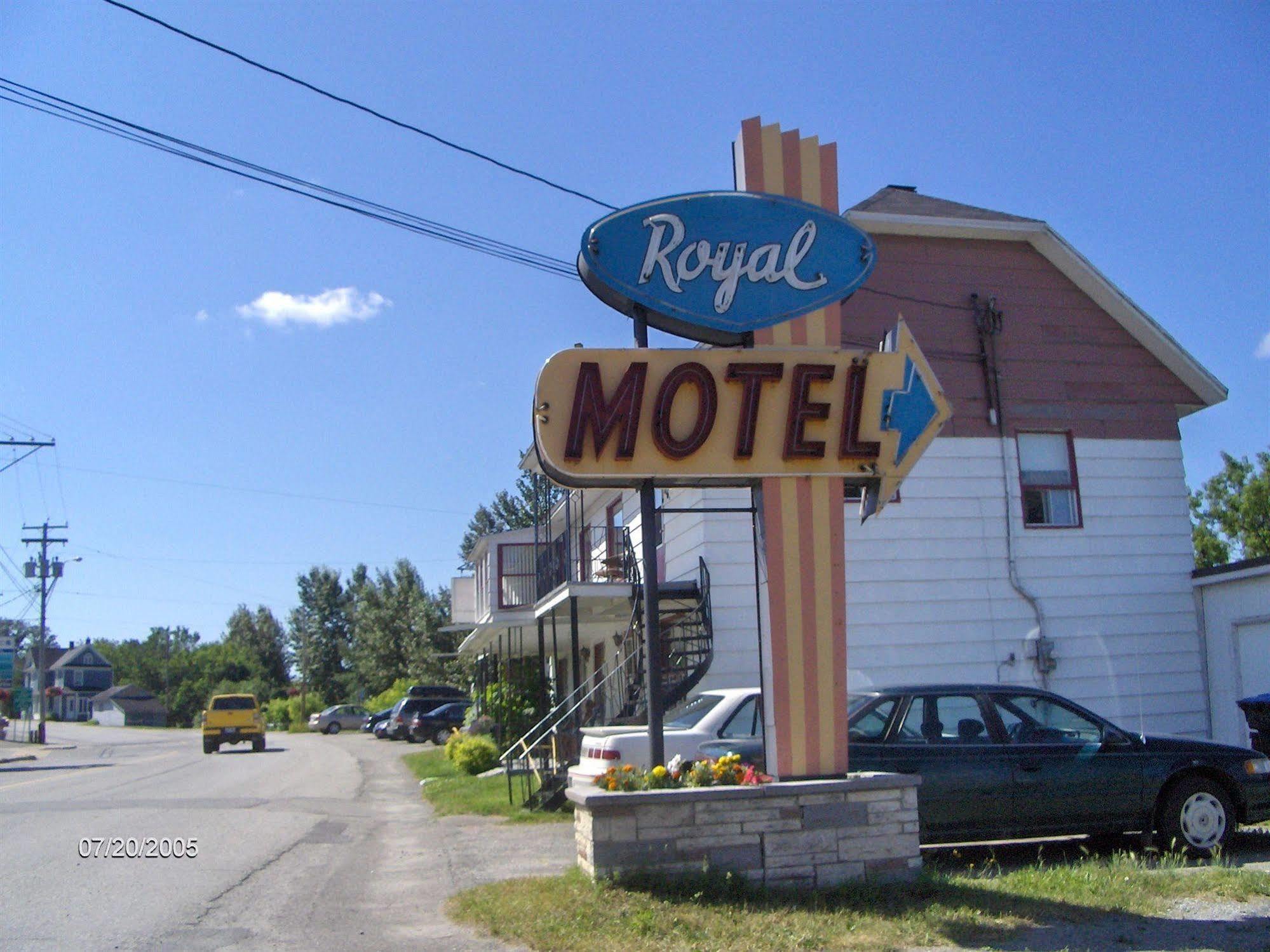 Motel Royal Cabano Luaran gambar
